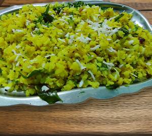 Poha ( Fluffy delight's Spl Poha)