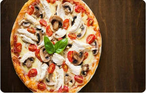 Mushroom Paneer Pizza