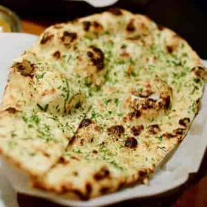 Garlic Cheese Naan