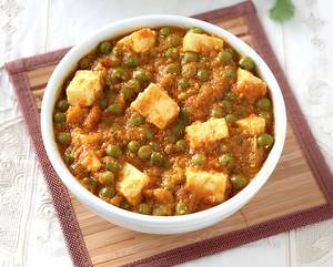 Matar Paneer