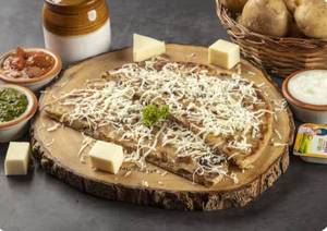 Aloo Cheese Paratha 1