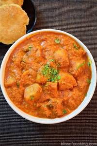 Dum Aloo Banarsi