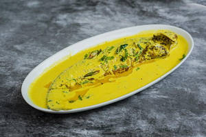 Pabda-jhal/shorshey Bata/begun Borir Jhol