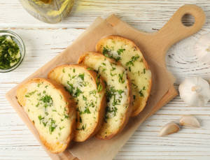 Garlic Bread with Cheese