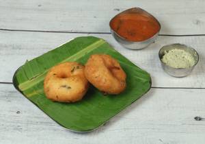 Medhu Vada