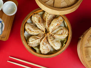 Chilli Paneer Dimsums(8pcs)