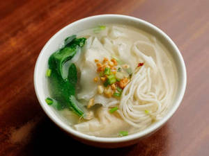 Wanton Noodle Soup Chicken