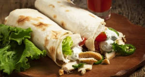 Tandoori paneer shawarma