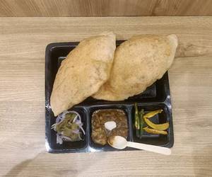Chana bhatura (spl. paneer wale)