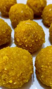 Chana Laddu