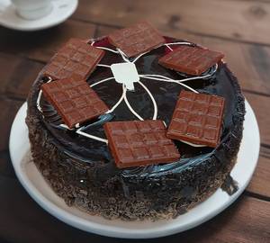 Choco fantasy cake [500 grams]