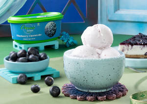 Blueberry Cheese Cake Ice Cream (Small Scoop [80 Ml])