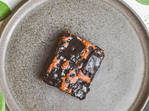 Orange Dark Chocolate Brownies (6 Pcs)