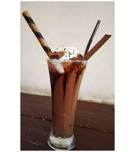Kit Kat Shake