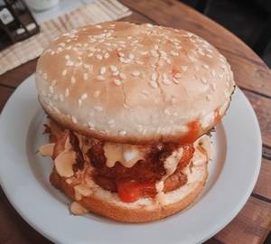 Cheese Aloo Tikki Veg Burger