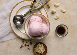 Falooda Funda Ice Cream (Small Scoop [80 Ml])