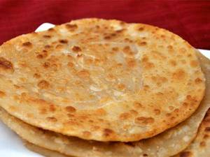 Cheese Paratha With Curd