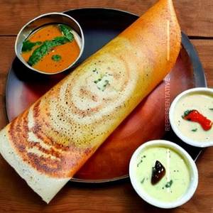 Masala butter paneer dosa