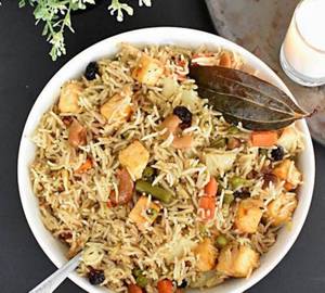 Veg navratan pulao