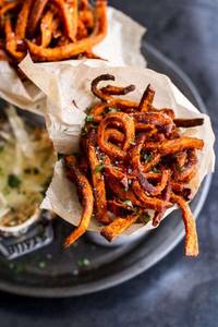 Tandoori fries