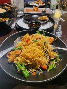 Chicken Singapore Noodles