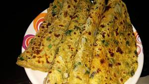 Onion Methi Paratha