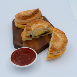 2 Egg puff