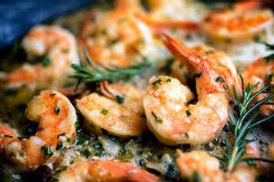 GARLIC BUTTER PRAWNS WITH EXOTIC VEG