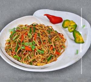 Veg Garlic Chilli Noodles