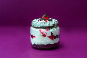 Black Forest Jar Cake