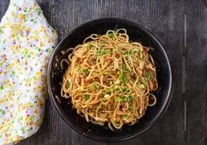 Chicken Burnt Garlic Noodle