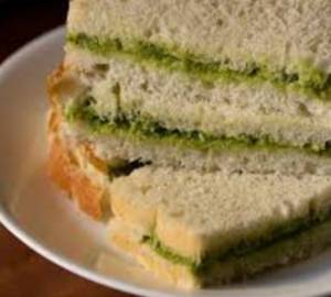Cheese Chatni Sandwich