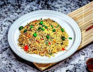 Veg singapore rice [half]