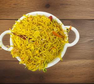Schezwan veg noodles