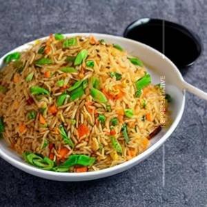 Veg hongkong singapore fried rice                                                                    