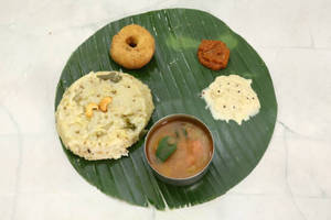 Pongal +vada