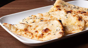 Plain Naan (1 Pc)