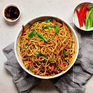 Veg Chilli Garlic Noodles