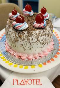 Black Forest Cake (1 Pound)