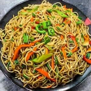 Veg Hakka Noodles
