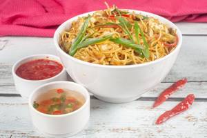 Chicken Schezwan Noodles