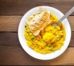 Khichuri (1plate)+ Papar Vaja