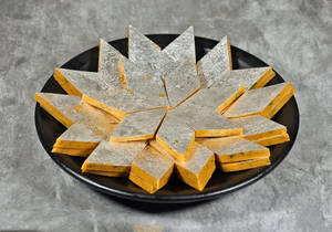 Kaju Kesar Pista Katli
