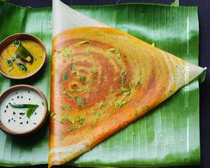Cheese Garlic Dosa