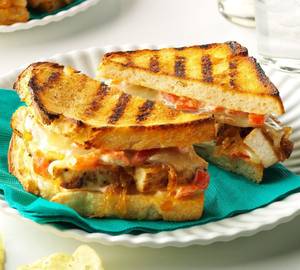 Fried Chicken Schezwan Cheese Sandwich