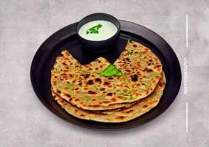 Tawa Aloo Pyaz Cheese Paratha