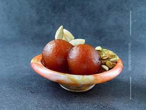Mawa Gulab Jamun