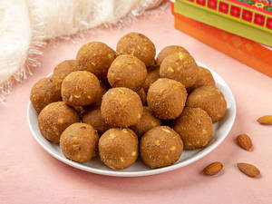 Dry Fruit Pinni Atta Ladoo