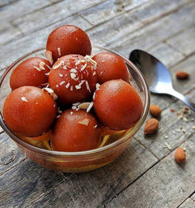 Desi Ghee Gulab Jamun [6 Pieces]