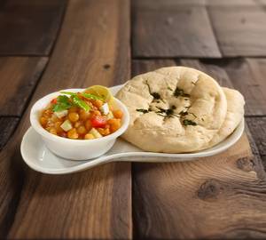 special butter chole kulche